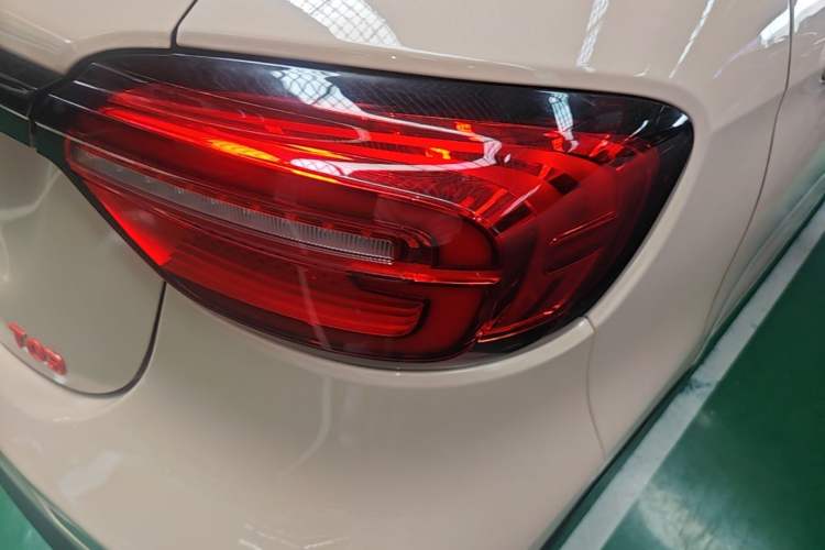 Used Leapmotor T03 2022 Star Diamond Edition Right Rear Taillight