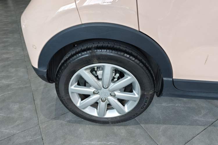 Used Leapmotor T03 2022 Star Diamond Edition Right Rear Wheel Hub