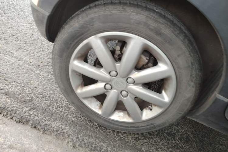 Used Leapmotor T03 2022 Star Diamond Edition Right Rear Wheel Hub