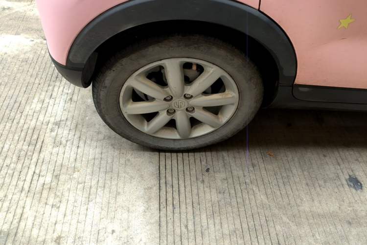 Used Leapmotor T03 2022 Hometown Jade Edition Right Rear Wheel Hub