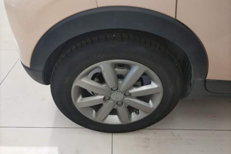 Used Leapmotor T03 2022 YAOJIN Edition Right Rear Wheel Hub