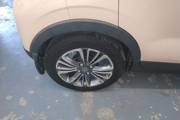 Used Leapmotor T03 2022 Special Edition Right Rear Wheel Hub