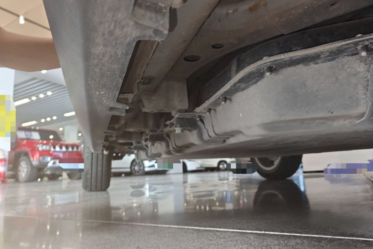 Used Leapmotor T03 2022 Star Diamond Edition Right Side Sill