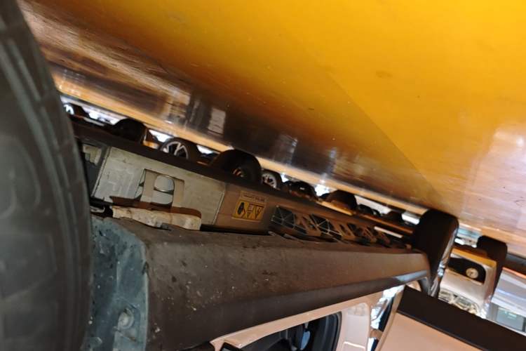 Used Leapmotor T03 2022 Special Edition Right Side Sill