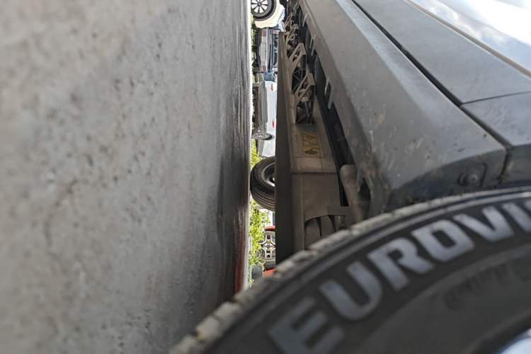 Used Leapmotor T03 2022 Special Edition Right Side Sill
