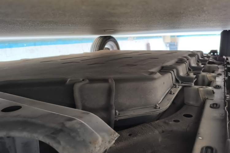 Used Leapmotor T03 2022 YAOJIN Edition Right Side Sill