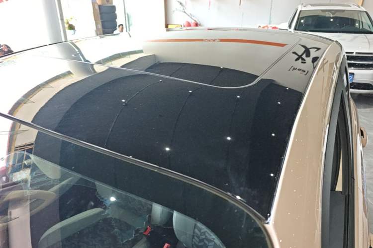 Used Leapmotor T03 2022 Star Diamond Edition Roof