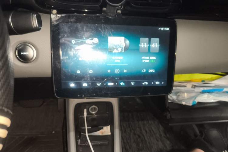 Used Leapmotor T03 2022 YAOJIN Edition Audio And AC Panel