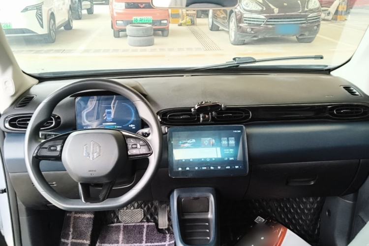 Used Leapmotor T03 2022 YAOJIN Edition Center Console