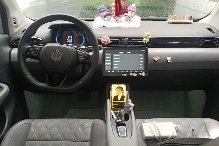 Used Leapmotor T03 2022 Star Diamond Edition Center Console