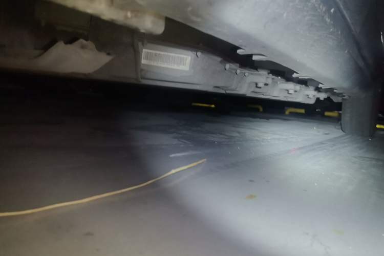 Used Leapmotor T03 2022 YAOJIN Edition Chassis Front Left