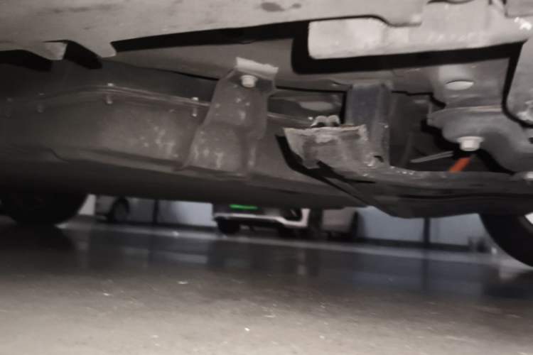 Used Leapmotor T03 2022 Crystal Edition Chassis Front Right