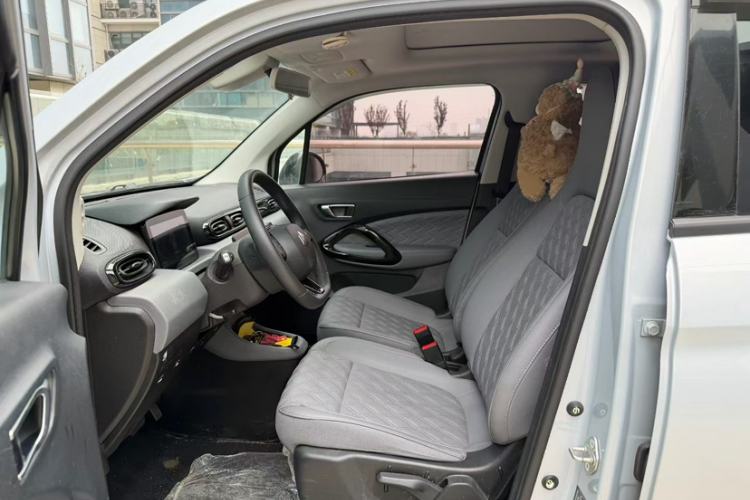Used Leapmotor T03 2022 Star Diamond Edition Interior 2