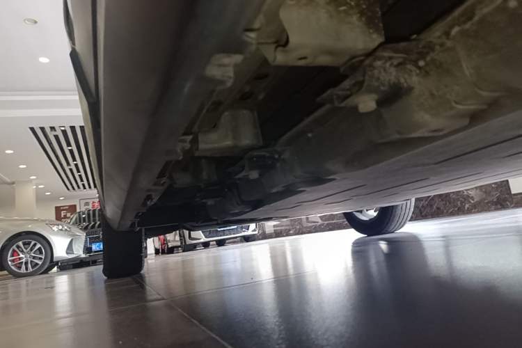 Used Leapmotor T03 2022 YAOJIN Edition Left Side Sill