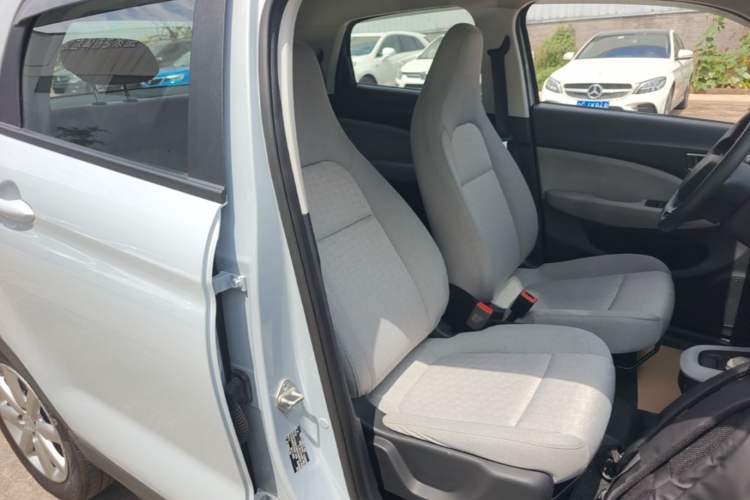 Used Leapmotor T03 2022 Pearl Edition Right Front Seat