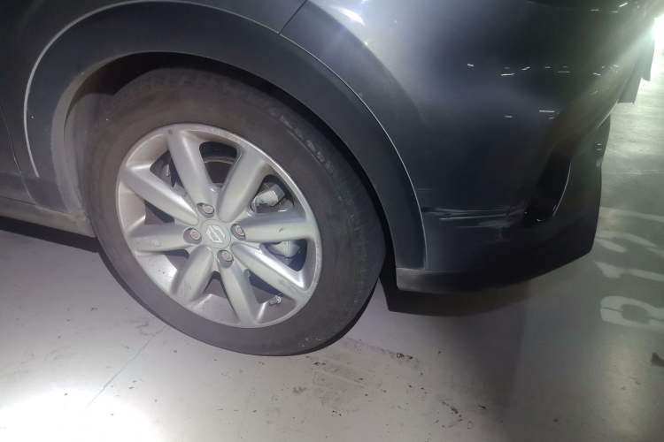 Used Leapmotor T03 2022 YAOJIN Edition Right Front Wheel Hub
