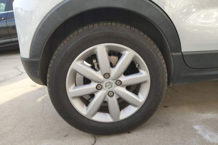 Used Leapmotor T03 2022 Crystal Edition Right Rear Wheel Hub