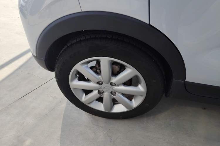 Used Leapmotor T03 2022 YAOJIN Edition Right Rear Wheel Hub