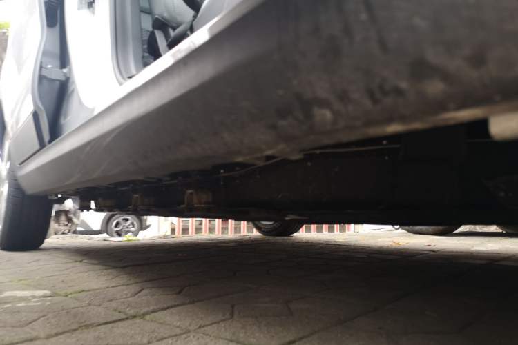 Used Leapmotor T03 2022 YAOJIN Edition Right Side Sill