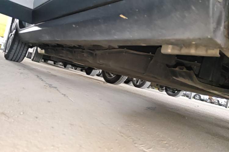 Used Leapmotor T03 2022 YAOJIN Edition Right Side Sill