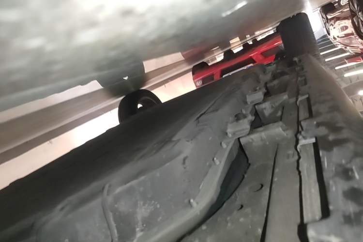 Used Leapmotor T03 2022 Star Diamond Edition Right Side Sill