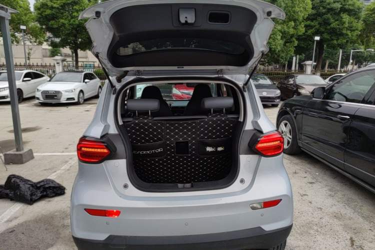 Used Leapmotor T03 2022 Star Diamond Edition Trunk