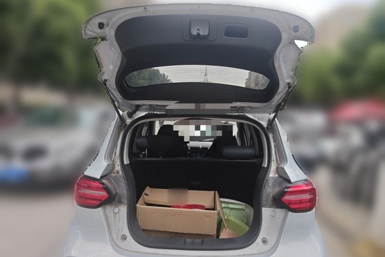Used Leapmotor T03 2022 Star Diamond Edition Trunk