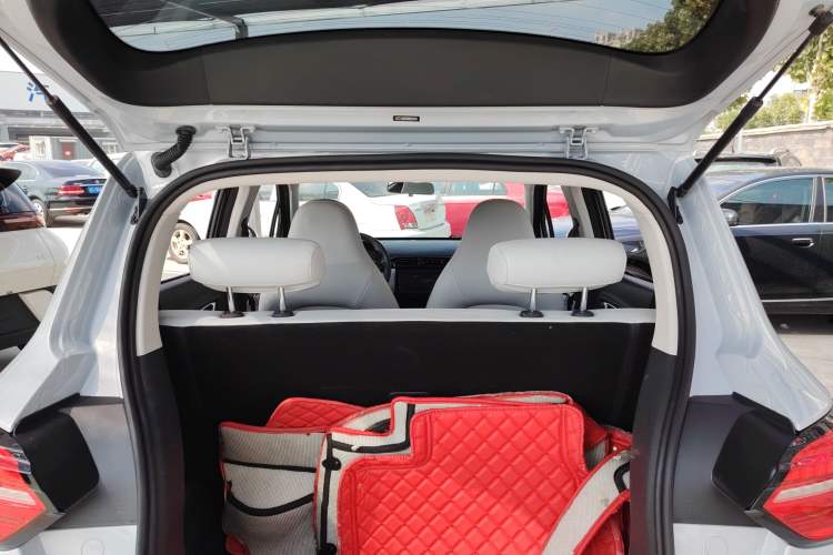 Used Leapmotor T03 2022 YAOJIN Edition Trunk