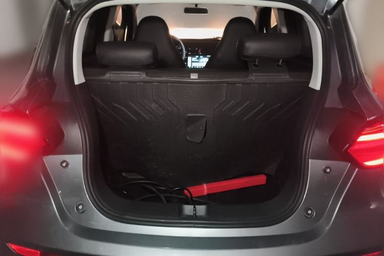 Used Leapmotor T03 2022 Crystal Edition Trunk