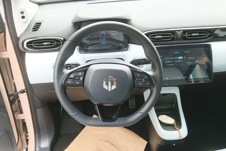 Used Leapmotor T03 2022 Star Diamond Edition Steering Wheel