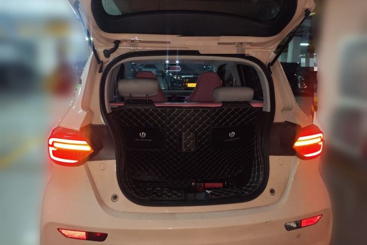 Used Leapmotor T03 2022 Pearl Edition Trunk