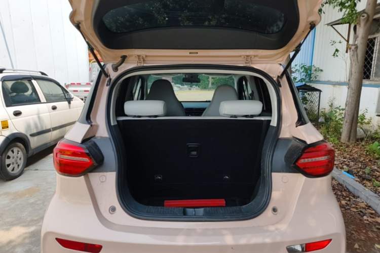 Used Leapmotor T03 2022 Star Diamond Edition Trunk