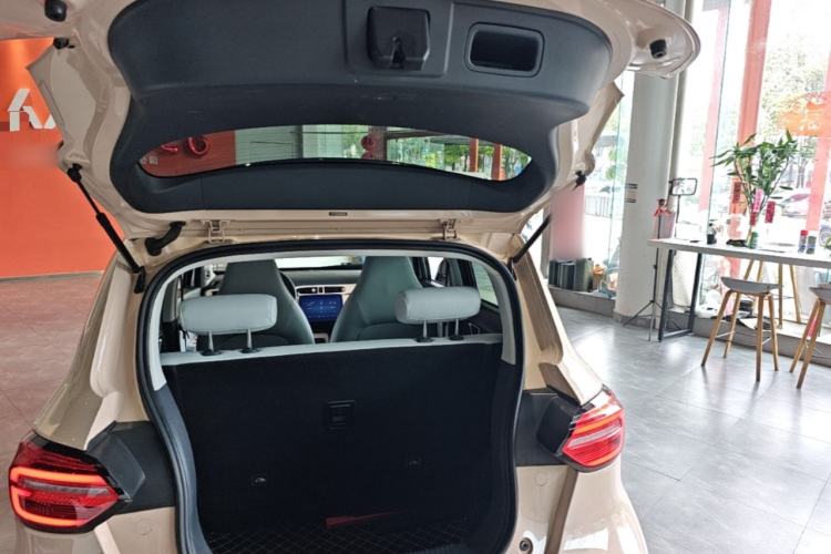 Used Leapmotor T03 2022 Star Diamond Edition Trunk