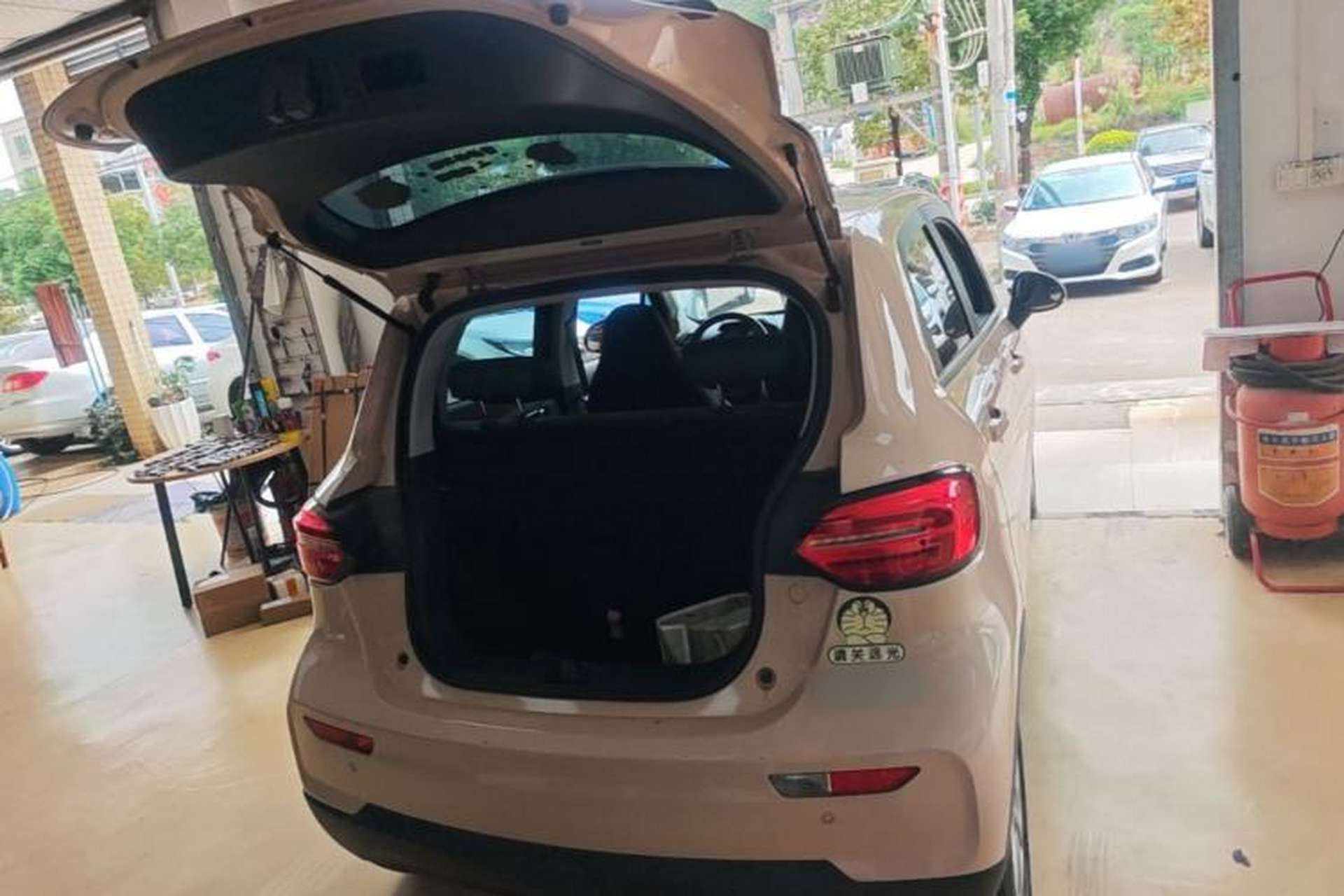 Used Leapmotor T03 2022 YAOJIN Edition Trunk