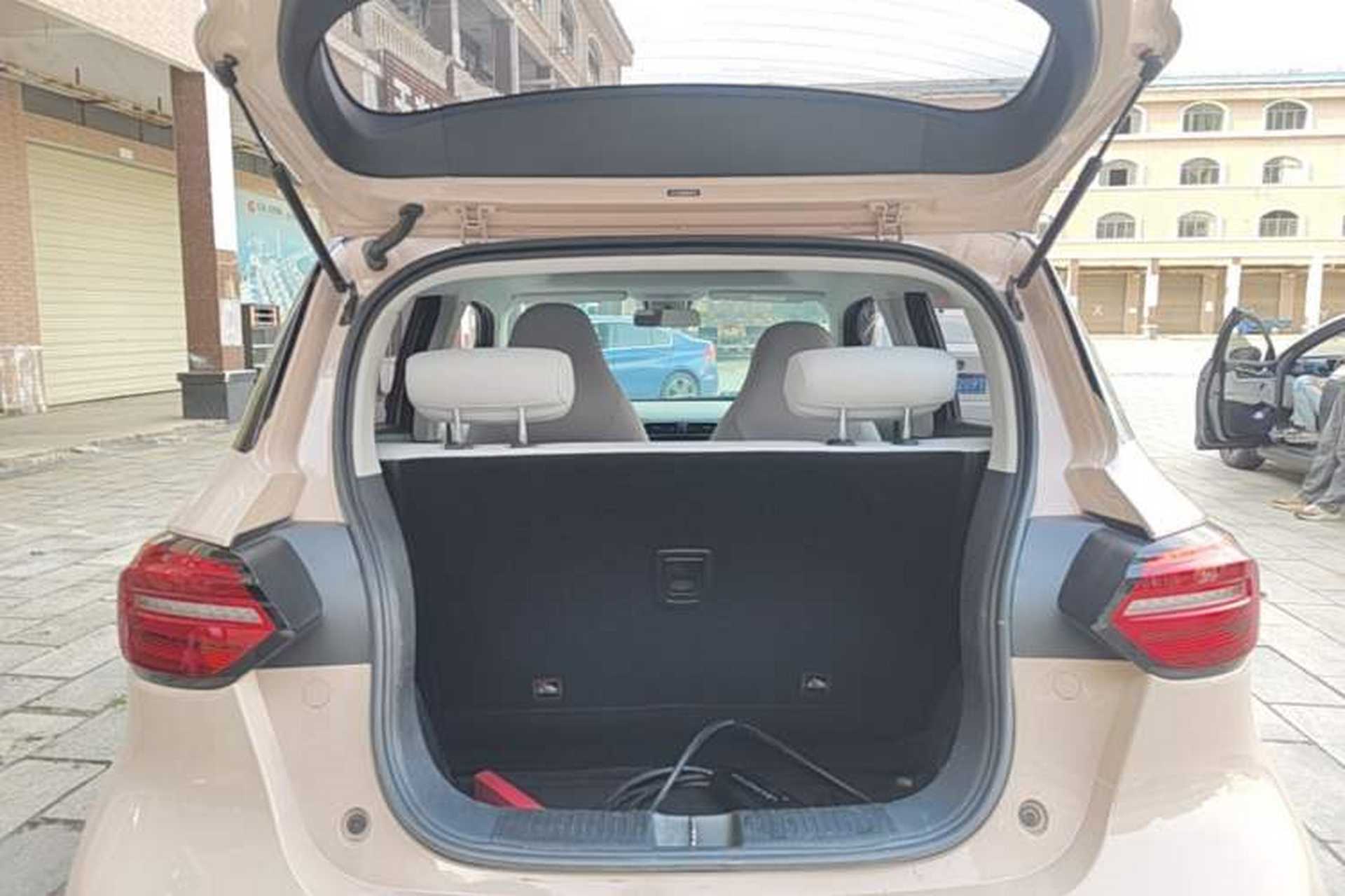Used Leapmotor T03 2022 Star Diamond Edition Trunk