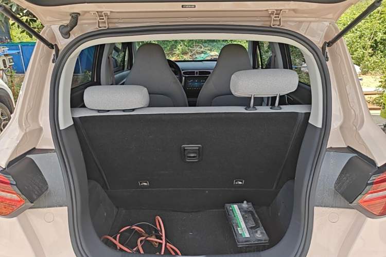 Used Leapmotor T03 2022 Amber Edition Trunk