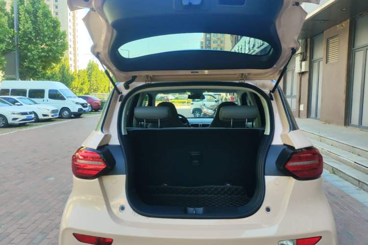 Used Leapmotor T03 2022 Star Diamond Edition Trunk