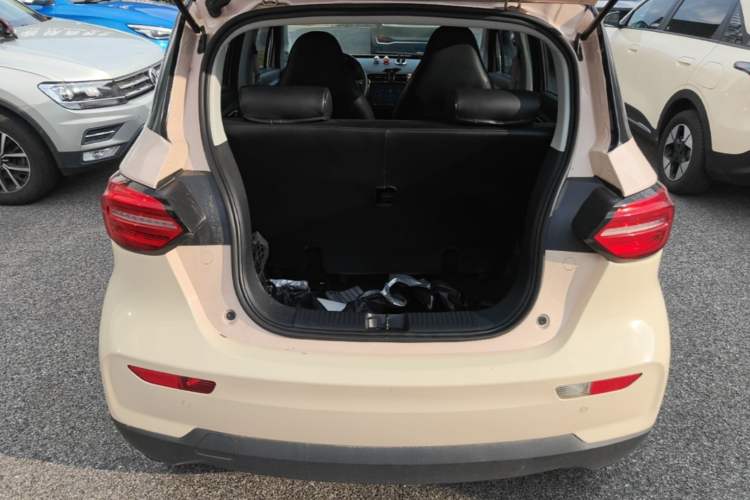Used Leapmotor T03 2022 Special Edition Trunk