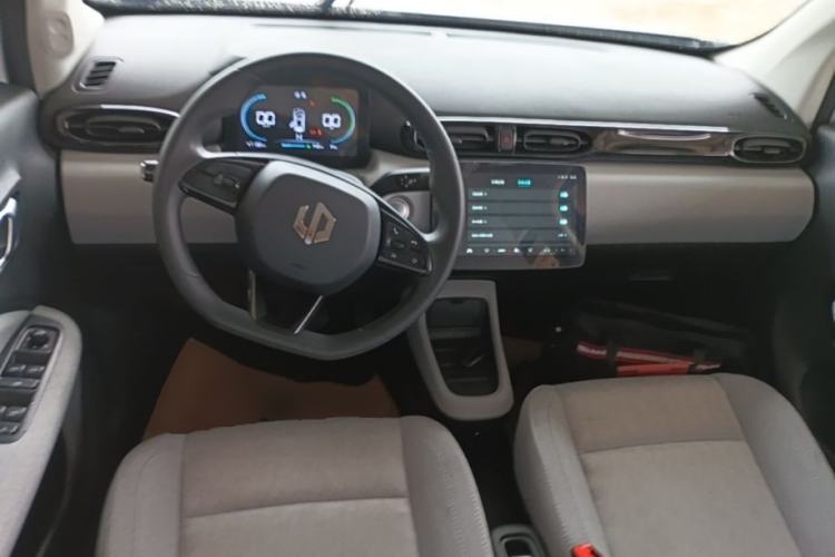 Used Leapmotor T03 2022 Hometown Jade Edition Center Console