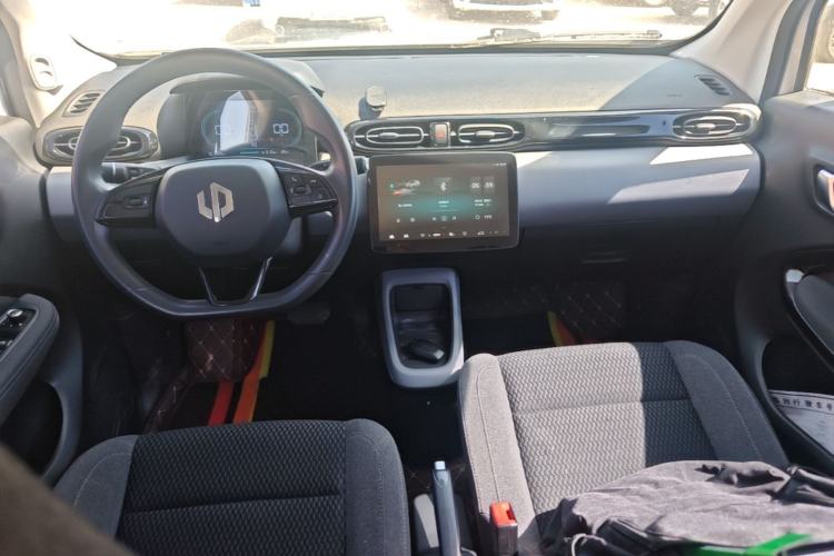 Used Leapmotor T03 2022 Special Edition Center Console