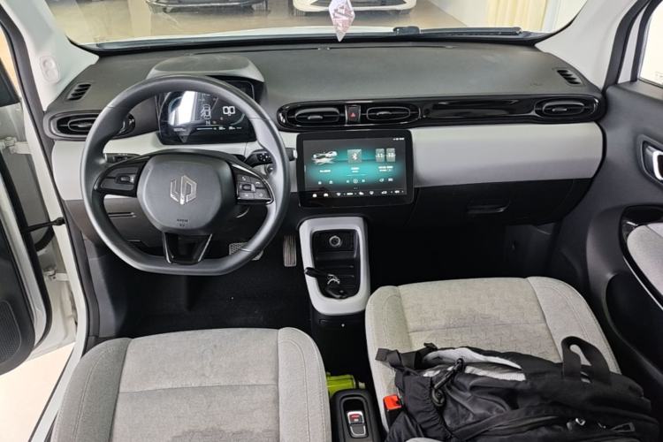 Used Leapmotor T03 2022 Agate Edition Center Console