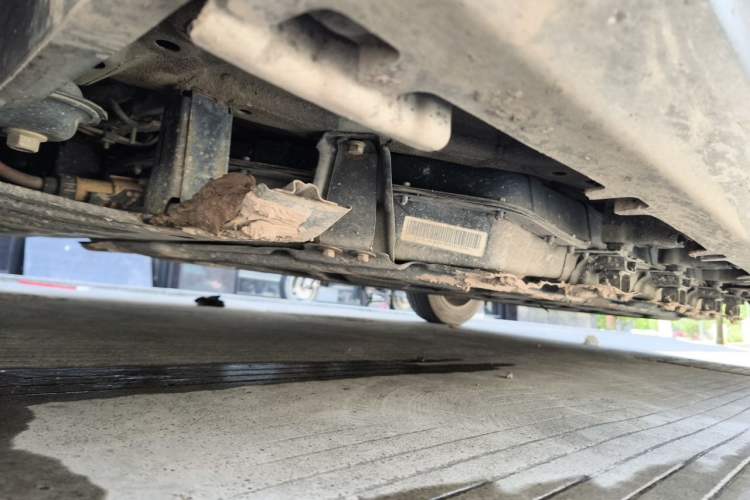 Used Leapmotor T03 2022 YAOJIN Edition Chassis Front Left