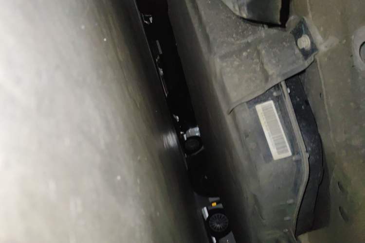 Used Leapmotor T03 2022 Crystal Edition Chassis Front Left