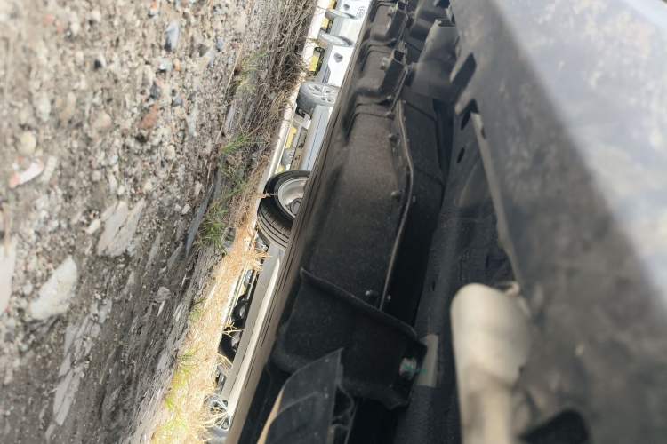 Used Leapmotor T03 2022 Agate Edition Chassis Front Right
