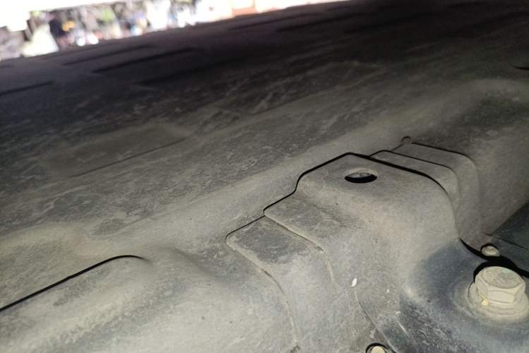 Used Leapmotor T03 2022 Crystal Edition Chassis Rear Left