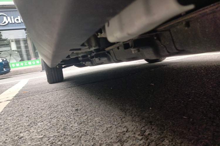 Used Leapmotor T03 2022 Crystal Edition Chassis Rear Left