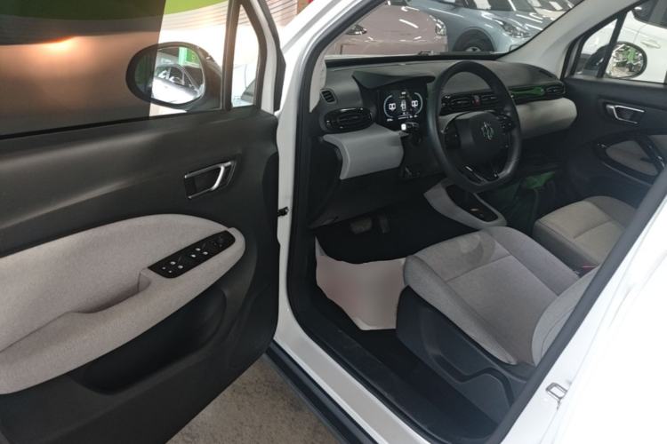 Used Leapmotor T03 2022 Agate Edition Driver Seat