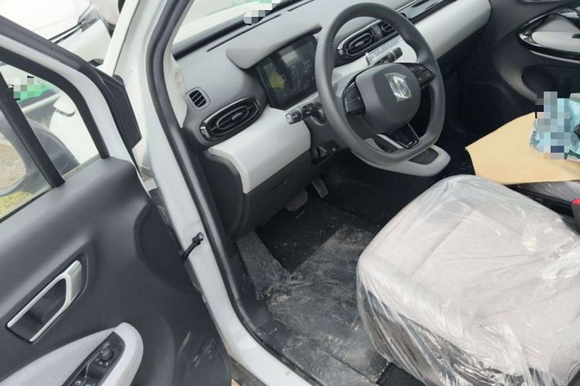 Used Leapmotor T03 2022 Agate Edition Driver Seat