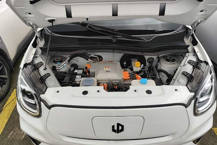 Used Leapmotor T03 2022 Hometown Jade Edition Engine Bay