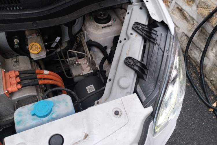 Used Leapmotor T03 2022 Star Diamond Edition Engine Bay Left